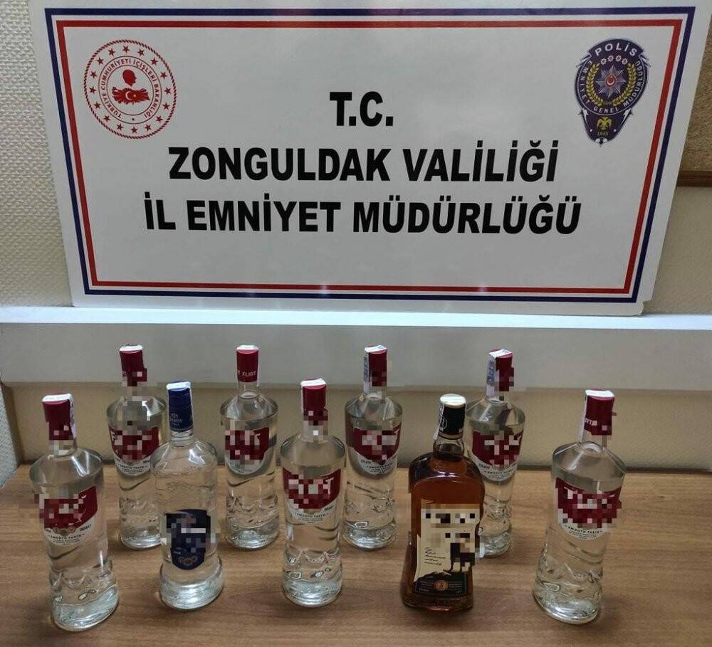 Ereğli’de 400 litre sahte içki ele geçirildi, zanlı adli kontrolle serbest bırakıldı