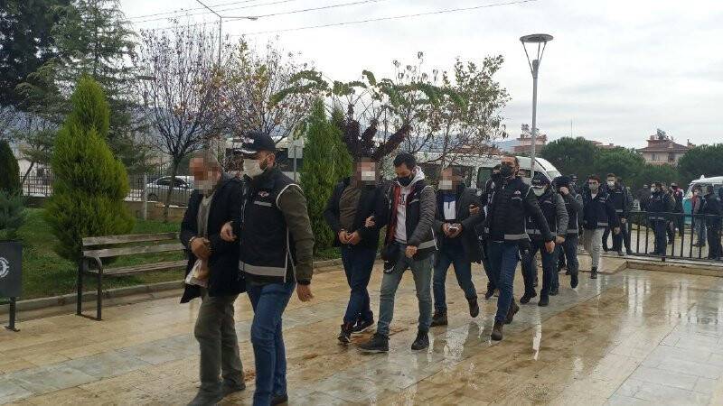 Konya dahil 27 ilde düzenlenen tırpan operasyonunda İzmir’de 11 tutuklama