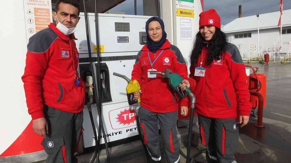 Balıkesir’de kadın akaryakıt pompacılarının sayısı artıyor