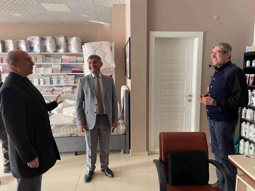 Başkan Pekyatırmacı Kılınçarslan esnafı ile bir araya geldi