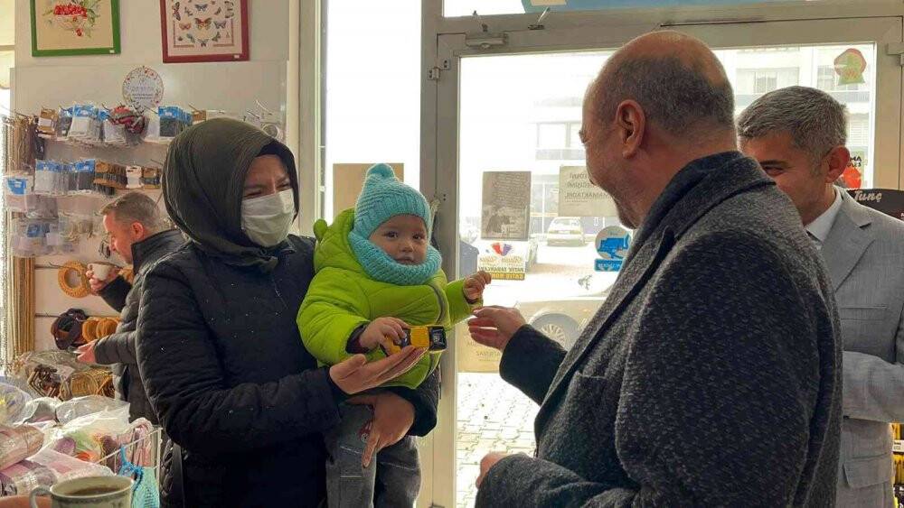 Başkan Pekyatırmacı Kılınçarslan esnafı ile bir araya geldi