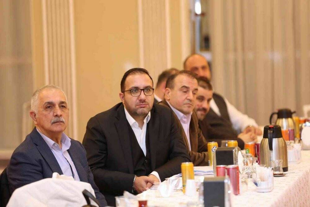 Canik’te birim müdürleri ödüllendirildi