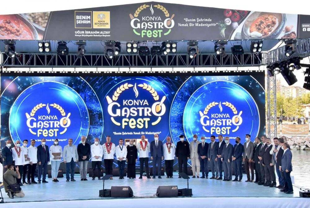 Başkan Altay: Konya modeli belediyecilik çalışmalarımızla örnek olmaya devam edeceğiz