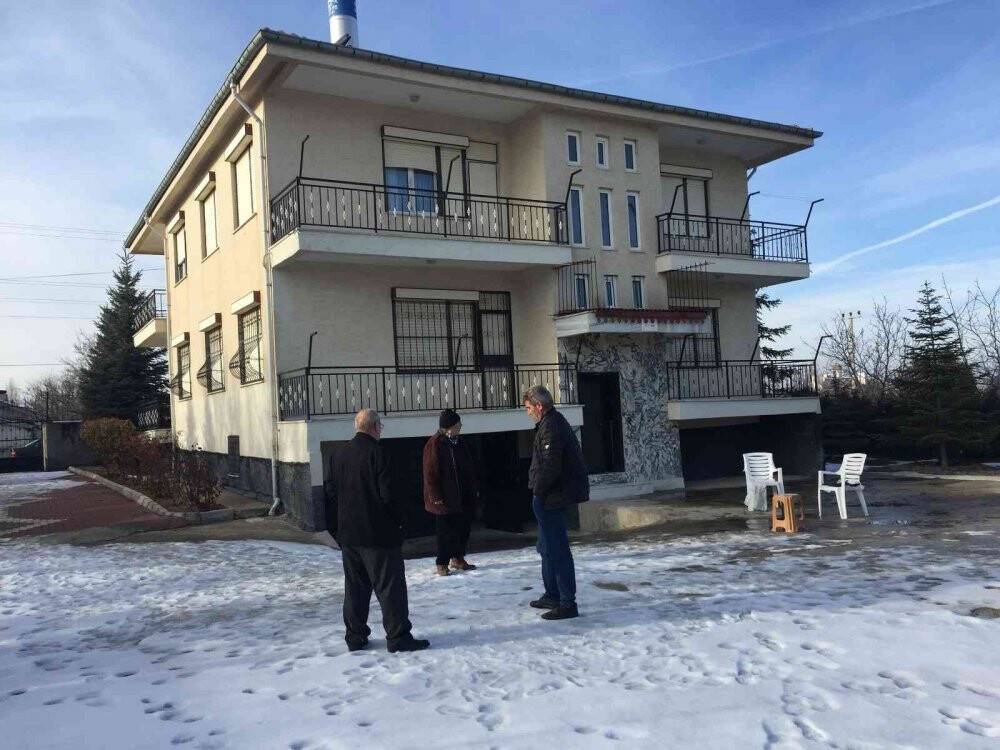 İzne gelen gurbetçi, evinin soyulduğunu görünce hayatının şokunu yaşadı