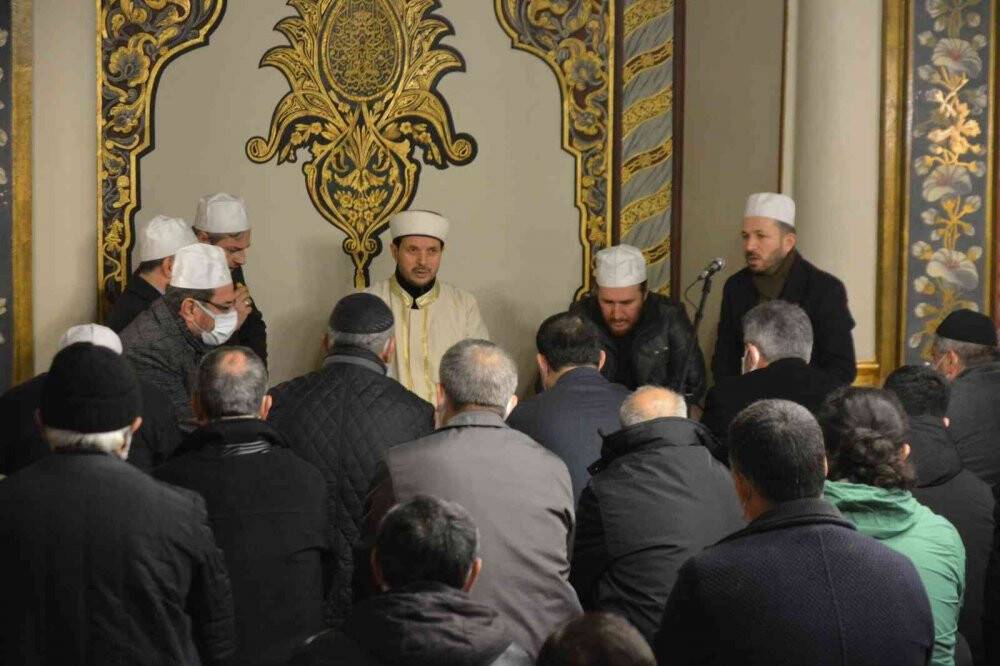 Seyyid Ahmet Arvasi vefatının 33. yılında anıldı