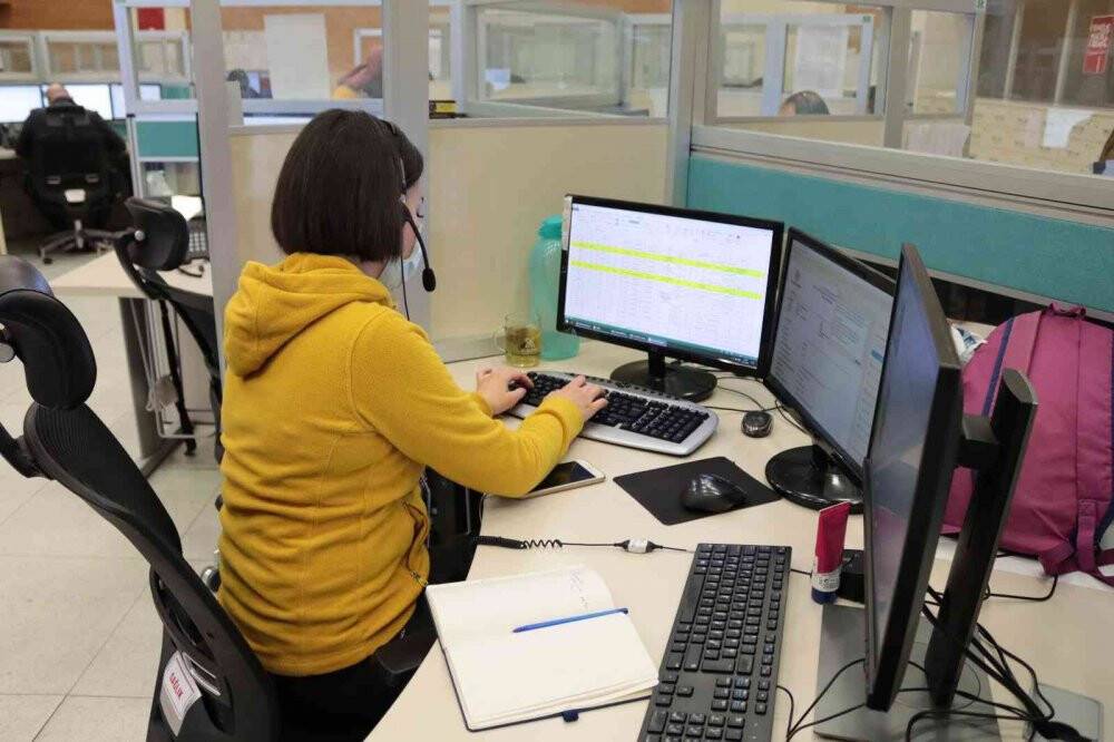 Yeni yıla çalışarak giriyorlar