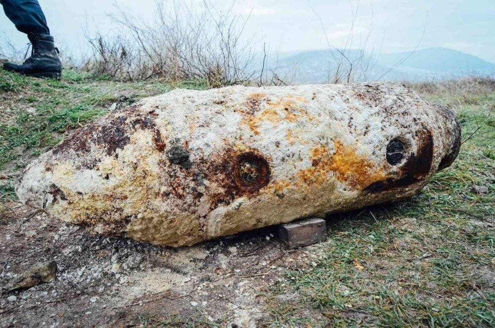 Kırım’da 2. Dünya Savaşı’ndan kalma bombalar patlatıldı