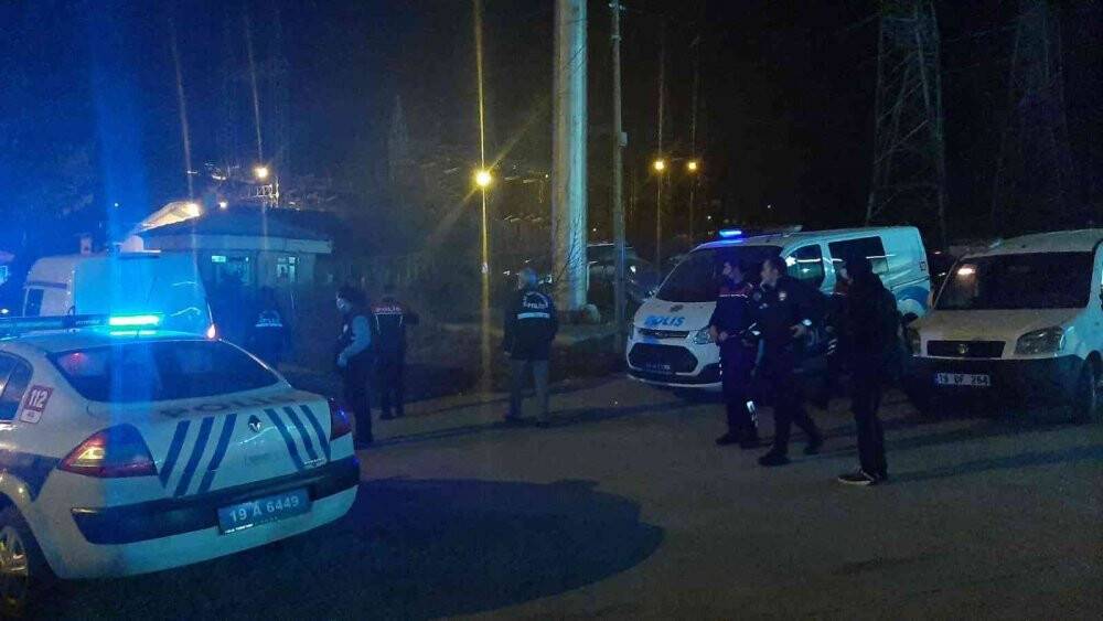 Su kanalına düşen otomobilin sürücüsü hayatını kaybetti