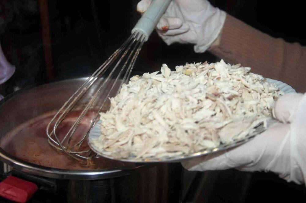 Sıcak çorba ile soğuk hamurun birleştiği lezzet; Arabaşı çorbası