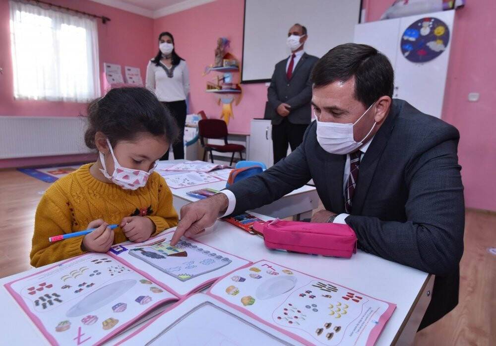 Hasan Kılca: Eğitimin, eğitimcinin ve öğrencinin yanındayız