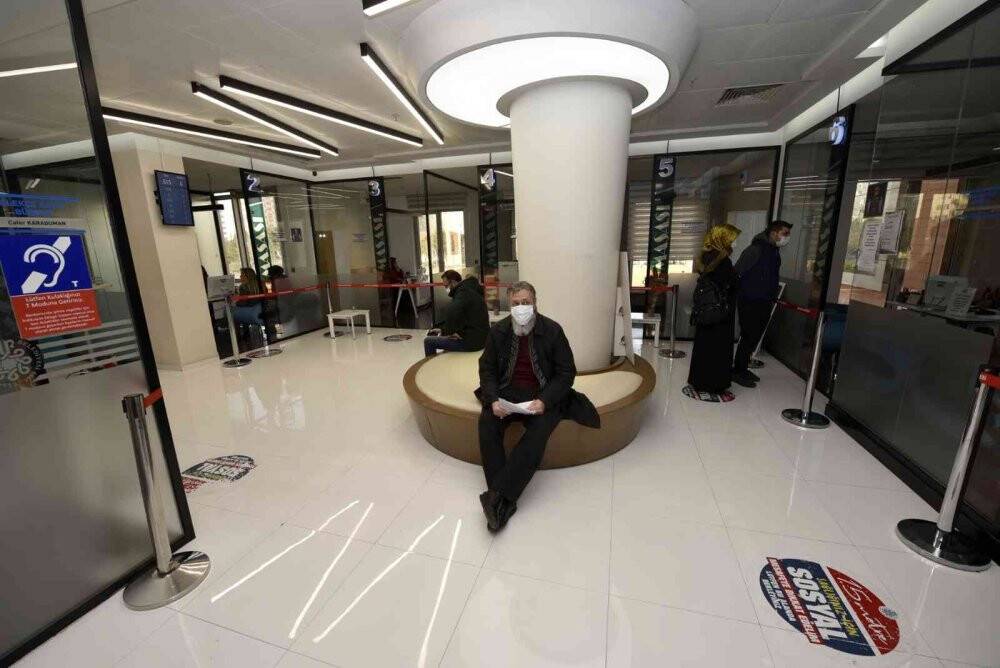 Selçuklu Belediyesi 140 bin başvuruyla vatandaşların taleplerini yerine getirdi