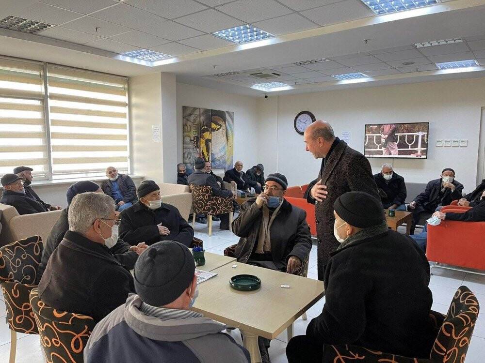 Başkan Pekyatırmacı mahalle ve esnaf ziyaretlerini sürdürüyor