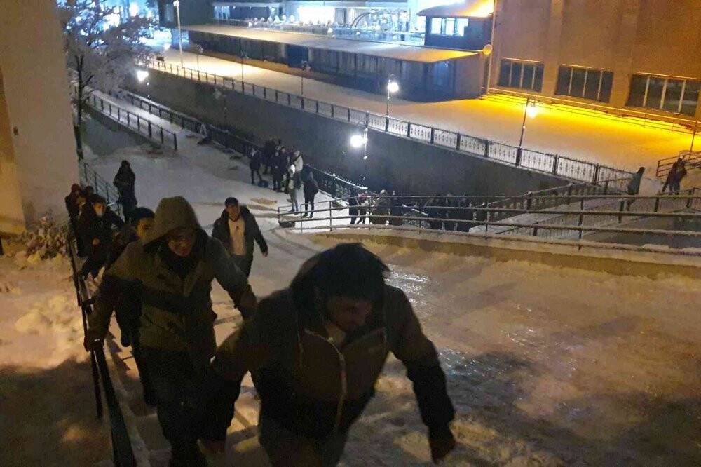 Gümüşhane kar yağışının ardından panayır alanına döndü