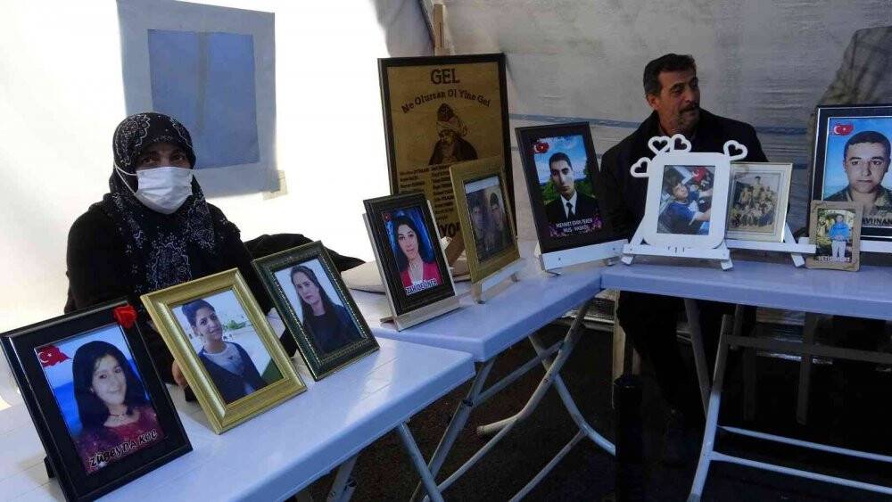 HDP önünde evlat nöbeti tutan ailelerin direnişi sürüyor