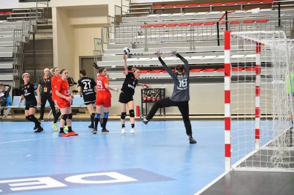 ’Hentbolun kızları’ndan Milli Takıma destek mesajı