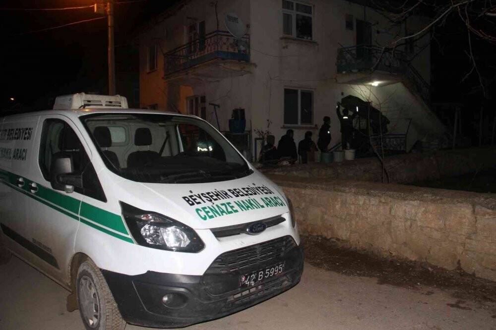 Konya'da tartıştığı kocasını bıçakla öldüren kadın gözaltına alındı