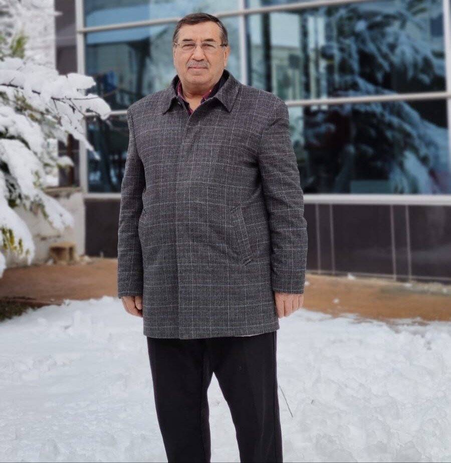 Yayaya çarpıp kaçtı