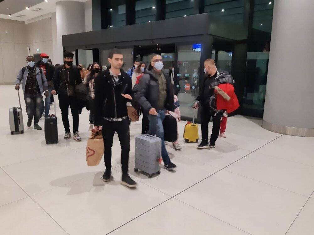 Hava sahasını kapanması nedeniyle Fas’ta kalan Türk vatandaşlar yurda getirildi