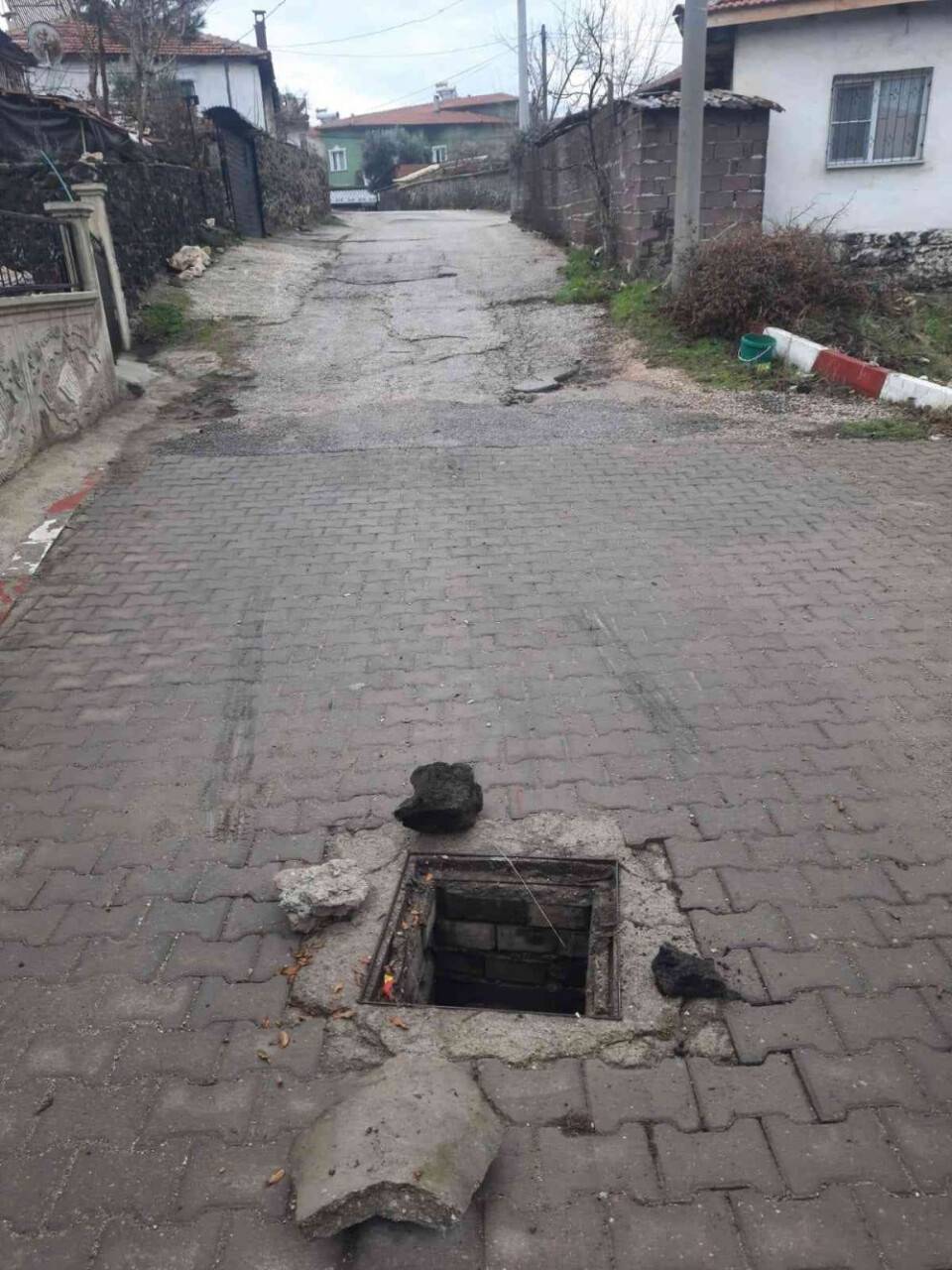Rögar kapaklarını çalan 6 şüpheli yakalandı