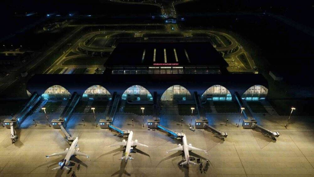 Diyarbakır Havalimanı 2021 yılında 1 milyon 360 bin yolcuya hizmet verdi