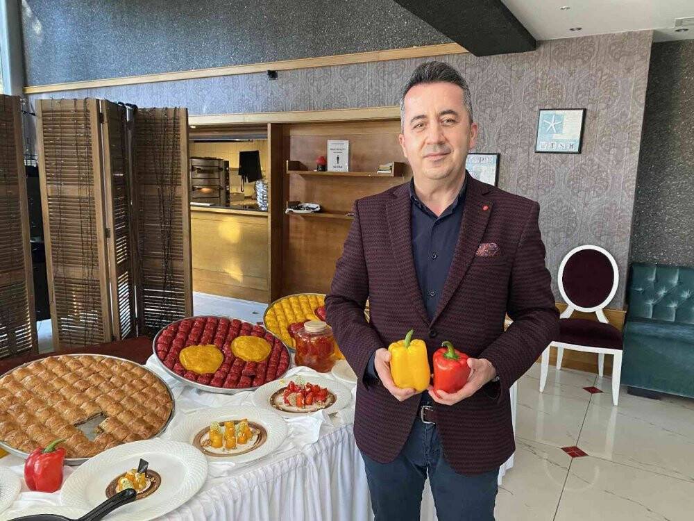 Kaliforniya biberinden baklava Türk mutfağında