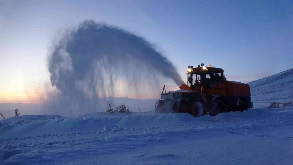 Kar püskürtme çalışmaları kartpostallık görüntüler oluşturdu