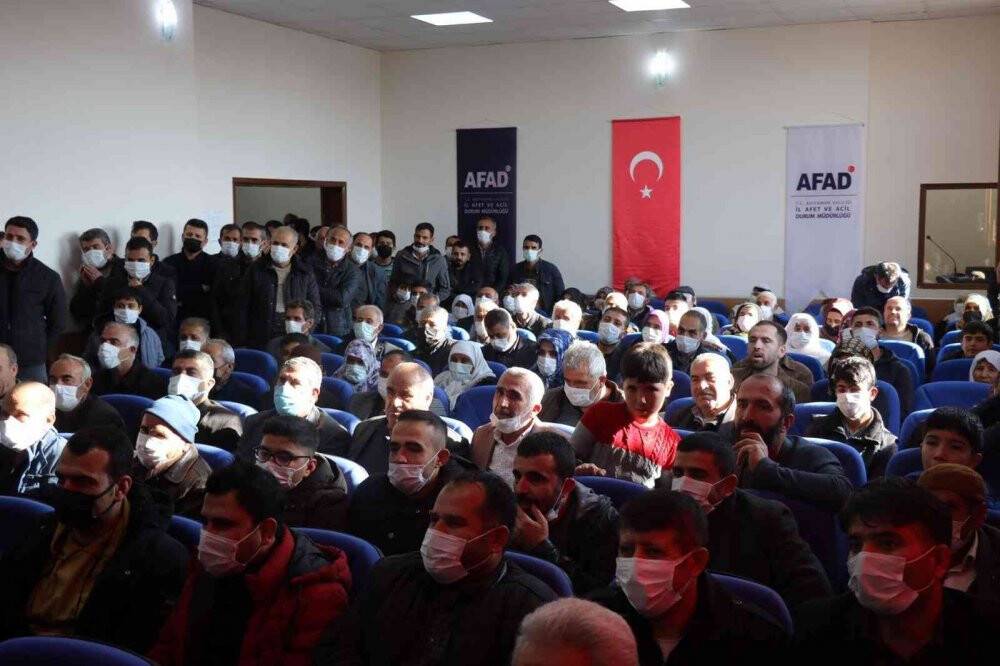 Samsat’ta depremzedelerin konut sevinci