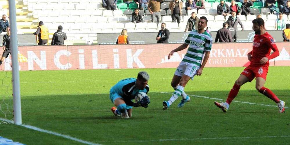 Konyaspor evinde mağlup!