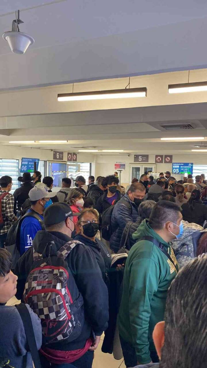 Pilotlar koronavirüse yakalanınca uçuşlar iptal edildi