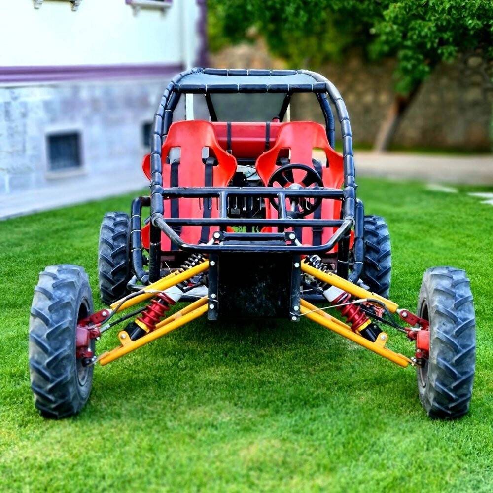 Satın almak istediği aracı kendi üretti