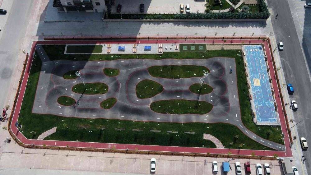 Selçuklu Belediyesi yeşil dokuyu 12 yeni parkla güçlendirdi