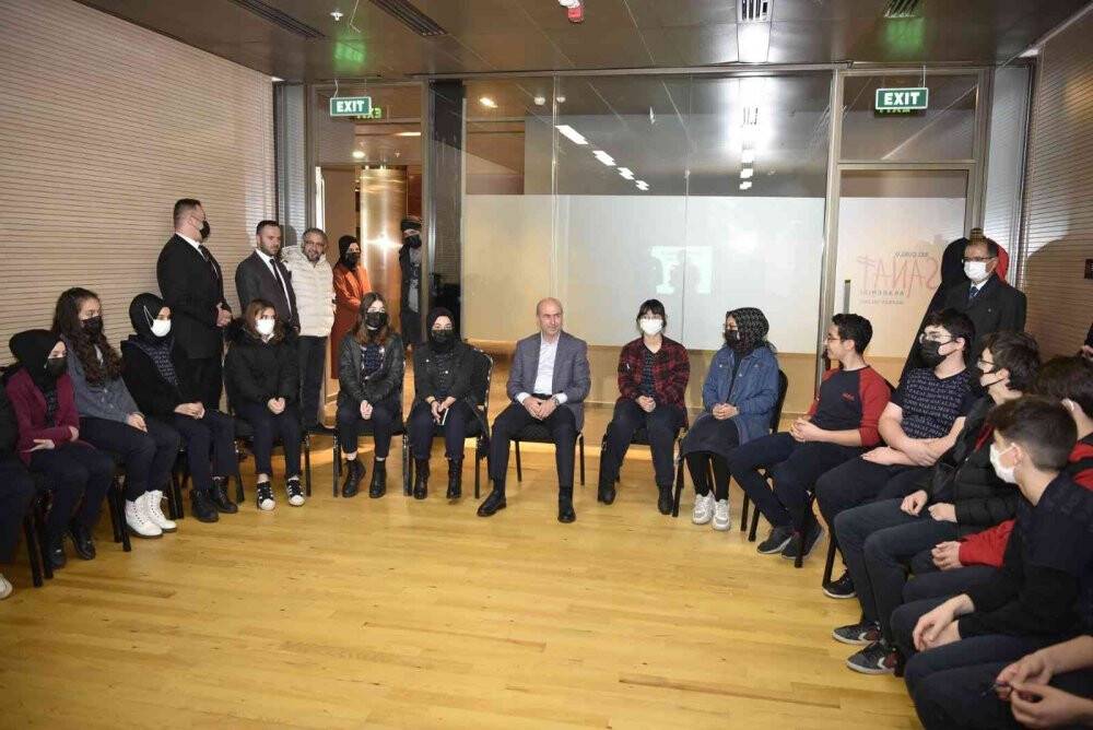 Başkan Pekyatırmacı: Sanat Akademisi’yle öğrencilerimize yeni ufuklar kazandırıyoruz