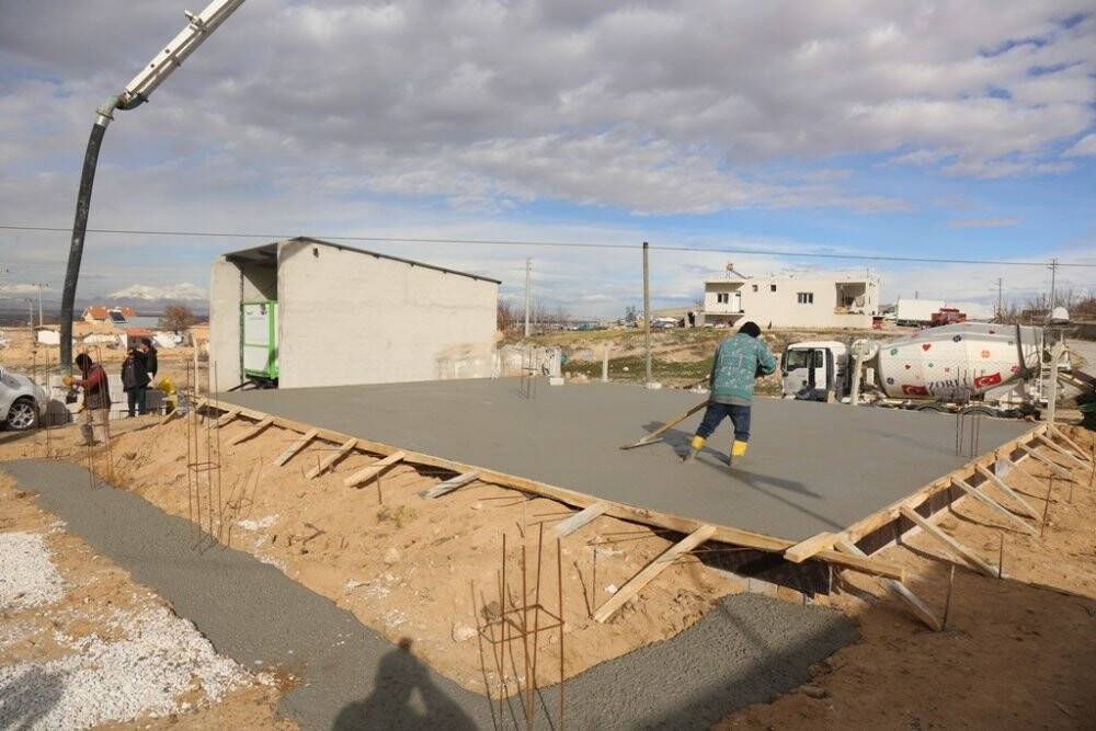 Ereğli Belediyesi hizmetlerine tüm hızıyla devam ediyor