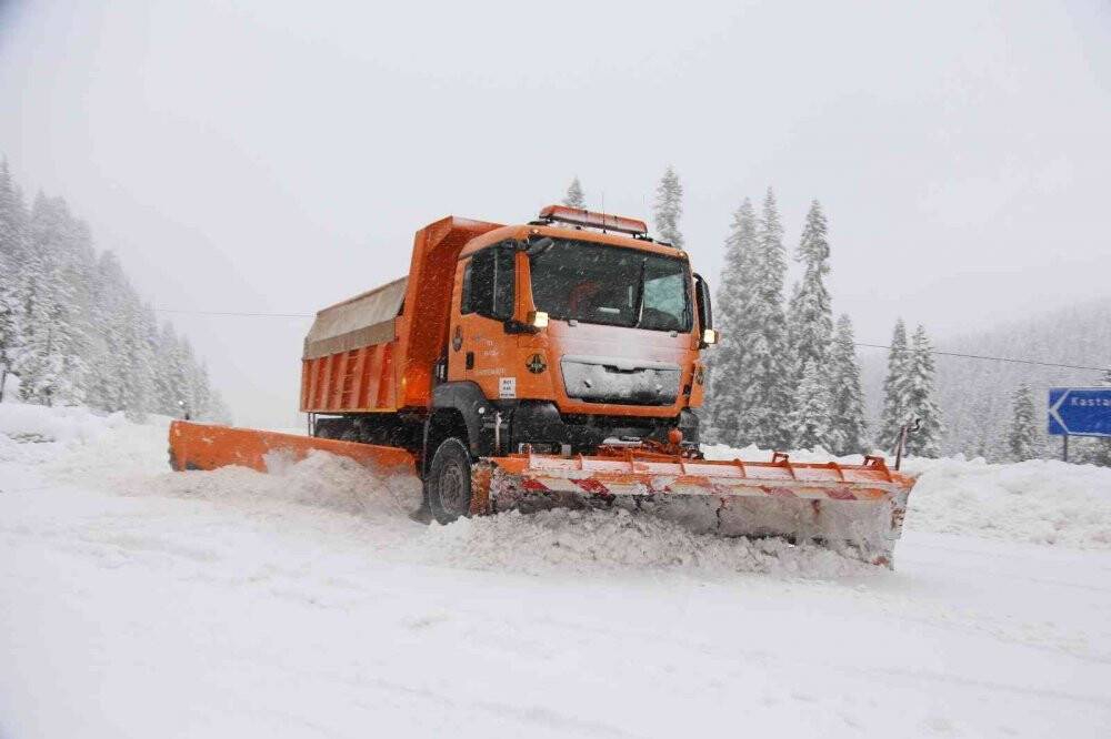 Ilgaz Dağı kar altında kaldı