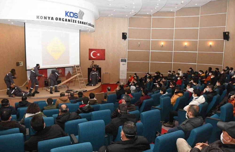 Konya'da iş sağlığı ve güvenliği ile ilgili tiyatral eğitimler devam ediyor
