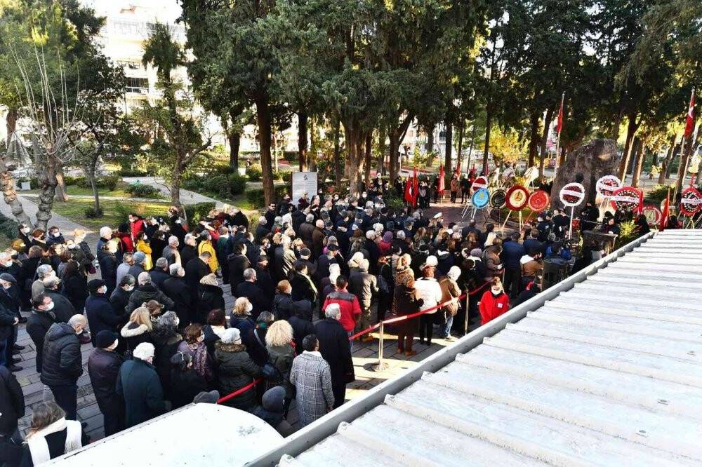 Zübeyde Hanım, vefatının 99. yılında anıldı