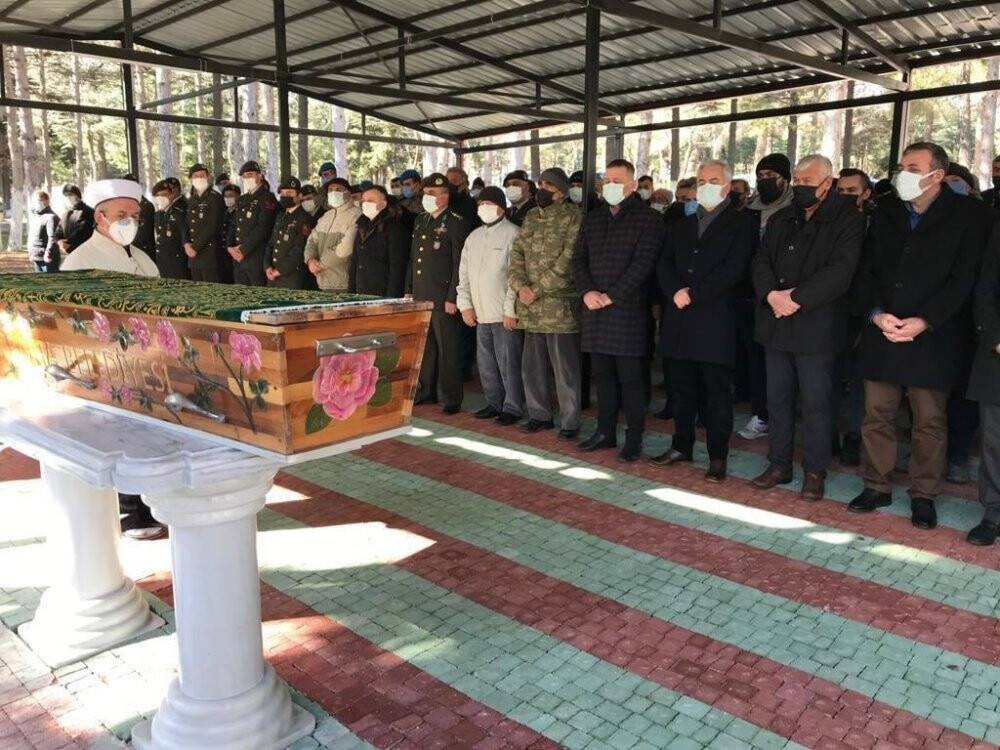 Ispartalı şehit babası son yolculuğuna uğurlandı