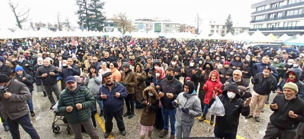 Horonu bıraktılar, dua ettiler