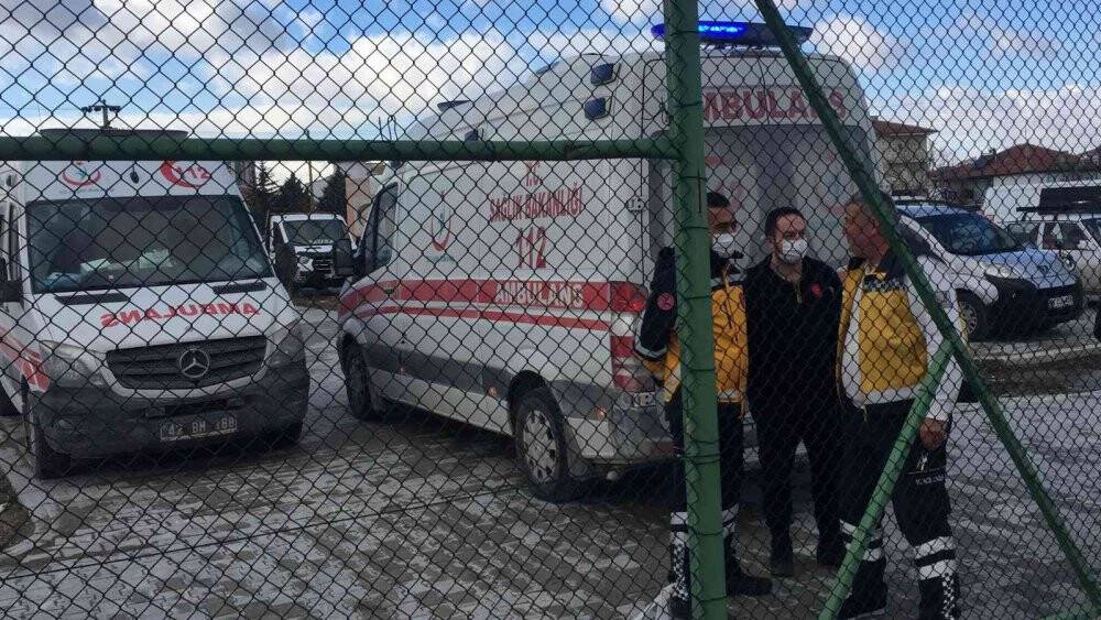 Konya’da maç sırasında helikopter ambulans sahaya indi