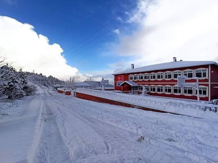 Kastamonu’nun 14 ilçesinde eğitime kar engeli