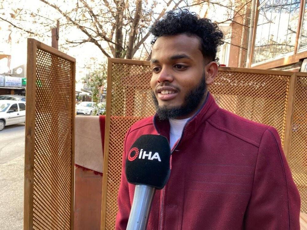 Ankara ayazı Başkentin Afrikalılarını vurdu