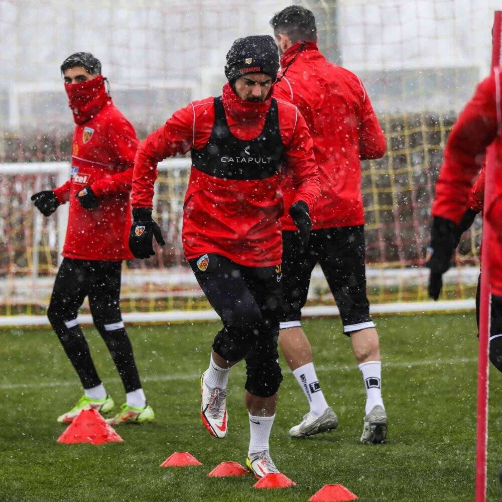 Kayserispor, Başakşehir maçı hazırlıklarını tamamladı