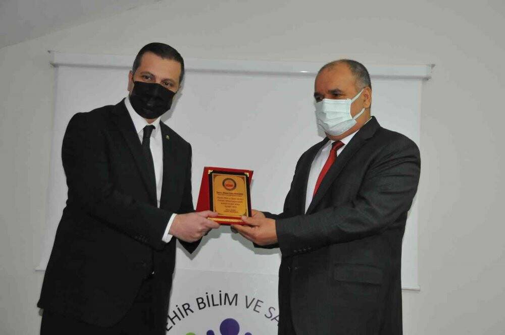 Akşehir BİLSEM’e robotik kodlama atölyesi açıldı