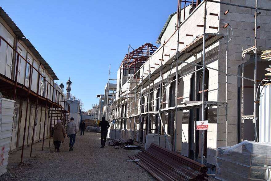 altin-carsi-sehrin-merkezinde-parlayacak-3.jpg