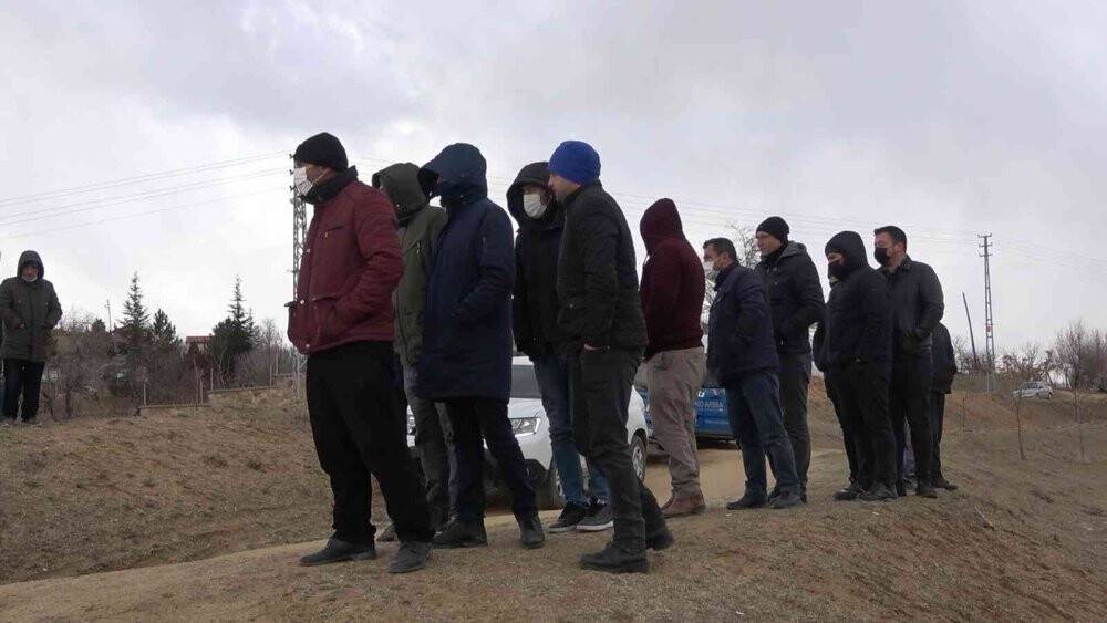Kayıp kadın için seferber olundu: Her yerde aranıyor