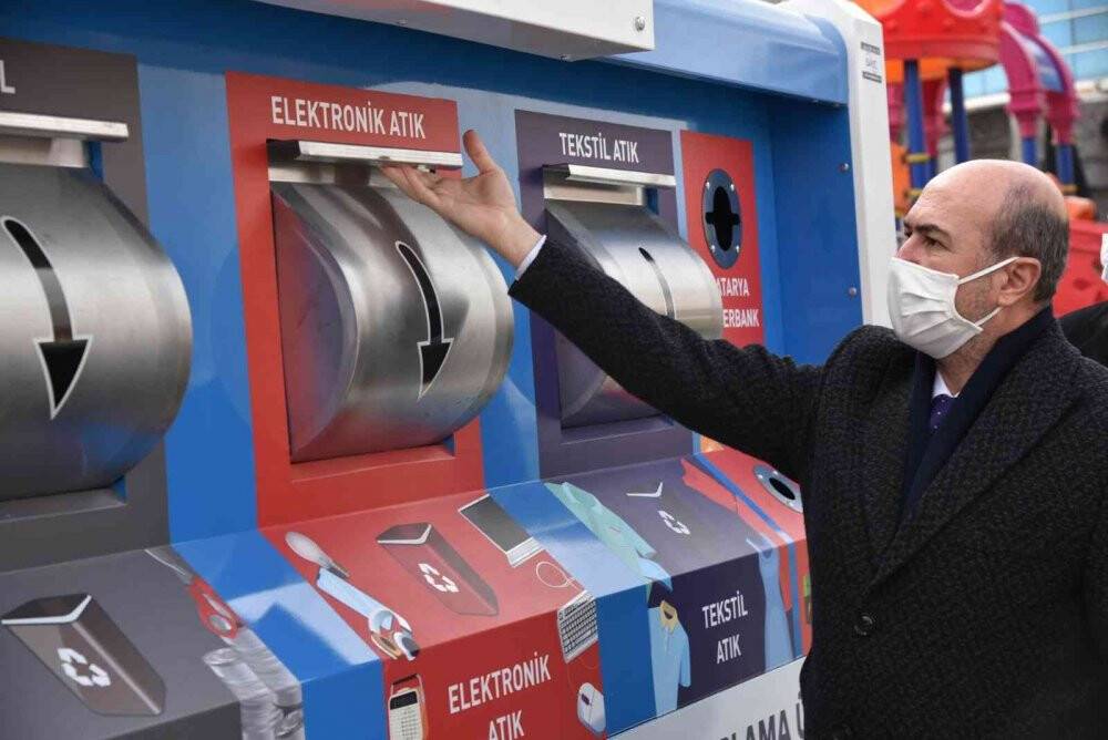 Selçuklu’da 33 bin ton atık ekonomiye kazandırıldı