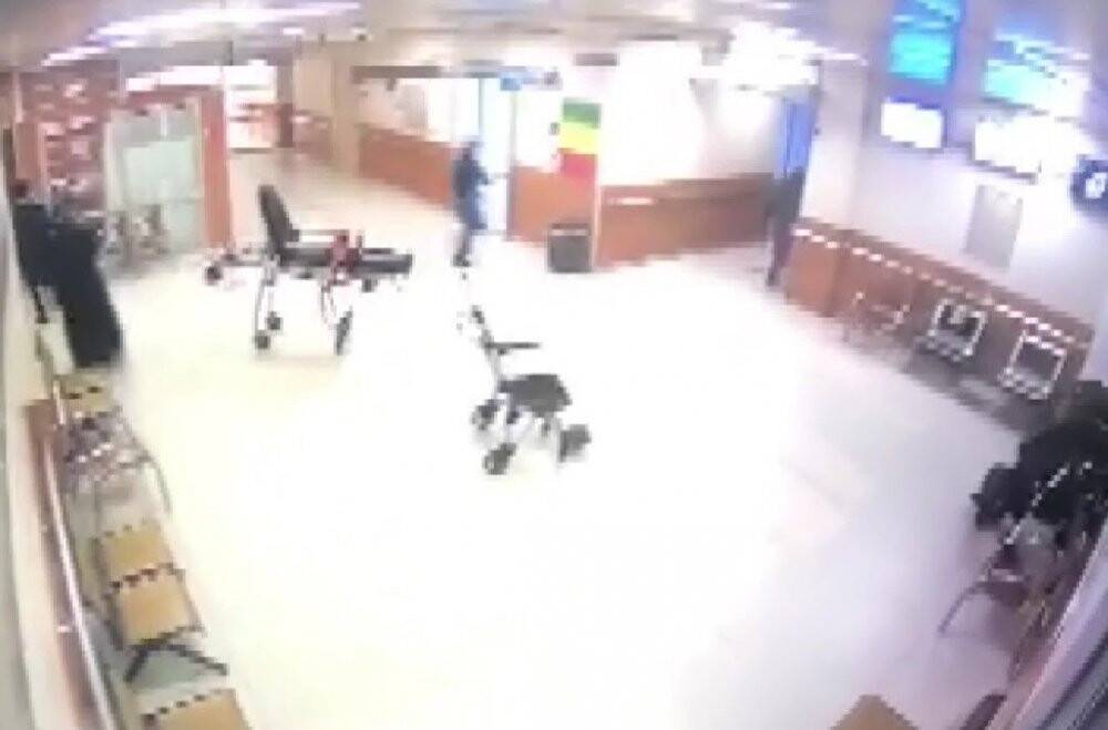 Ataşehir’de hastanedeki silahlı saldırı anı kamerada