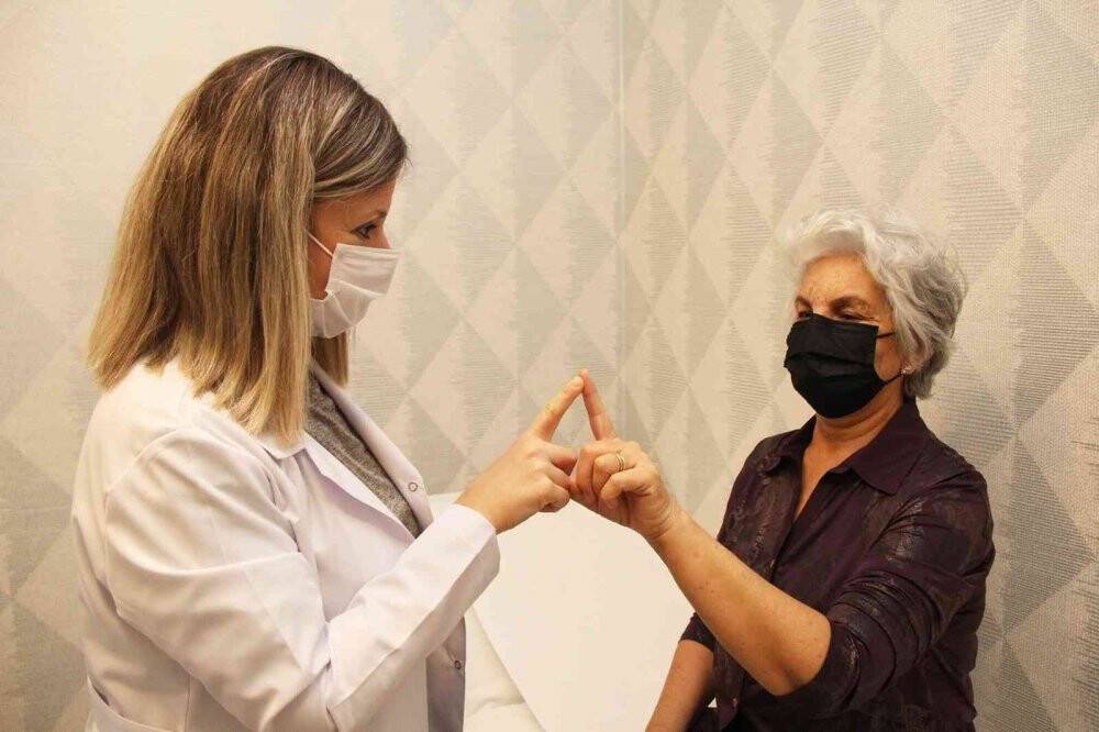 Beyin pili parkinson hastalarının yaşamını kolaylaştırıyor