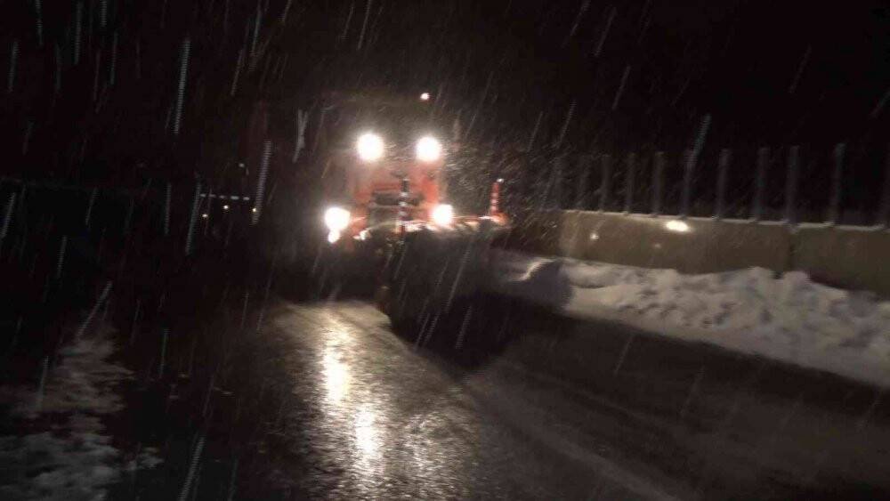 Bolu Dağı’nda kar yağışı başladı, Polis ekipleri teyakkuza geçti