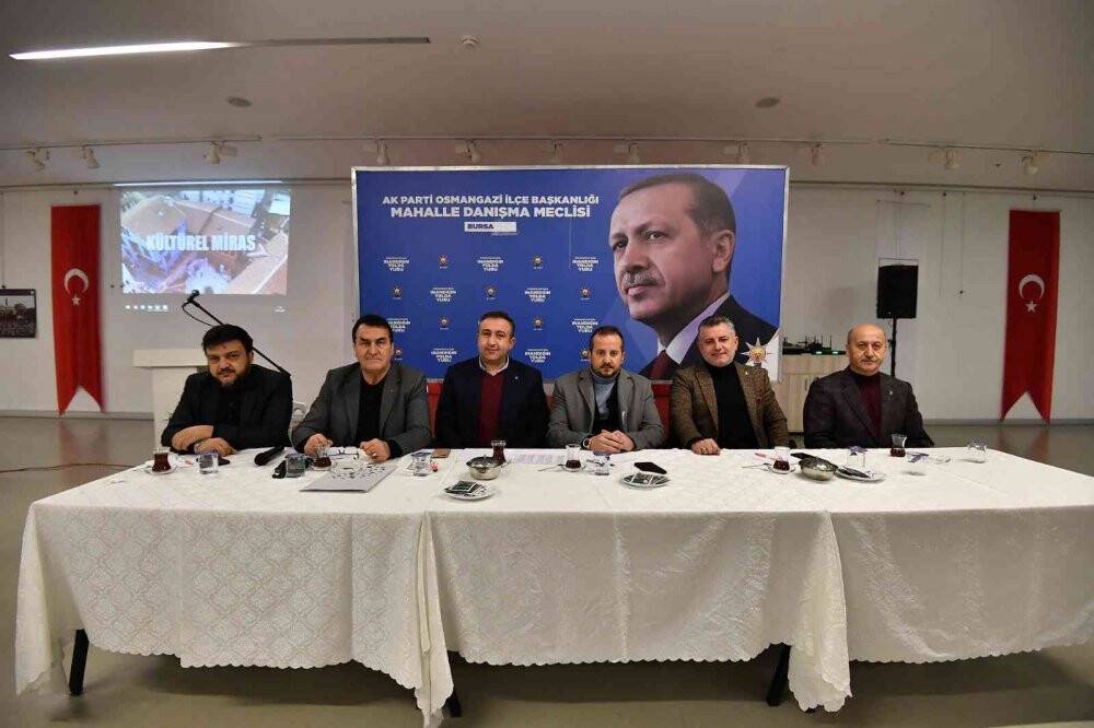 Dündar, mahalle muhtarları ve temsilcileri ile buluştu